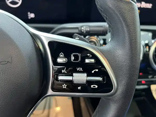 Mercedes-Benz A-Class 2022, фото 14