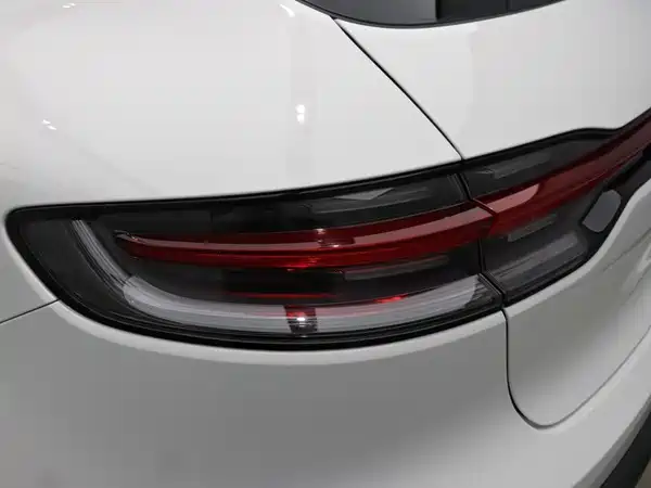 Porsche Macan 2022, фото 30