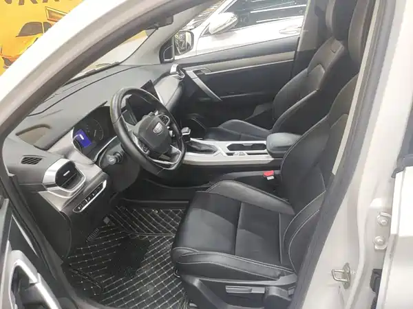 Geely Coolray 2025, фото 14