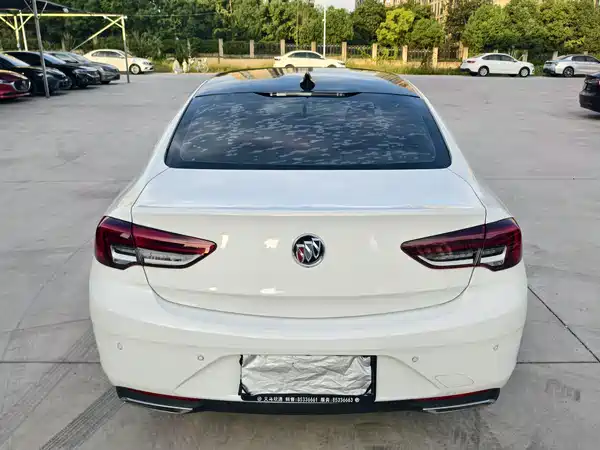 Buick Regal 2022, фото 4