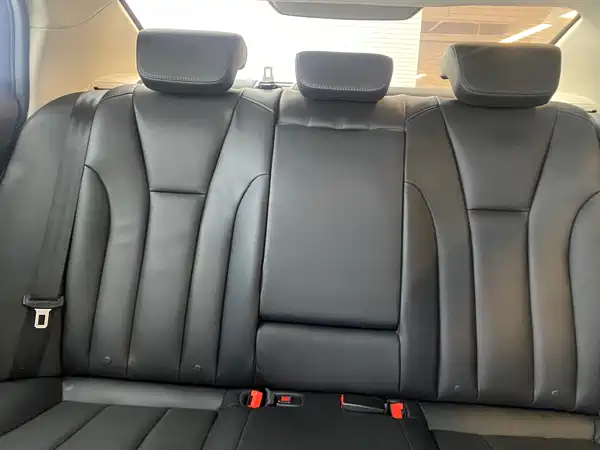 Hongqi H5 2022, фото 12