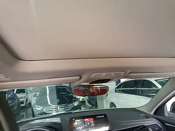 BMW 1 Series 2022, фото 17