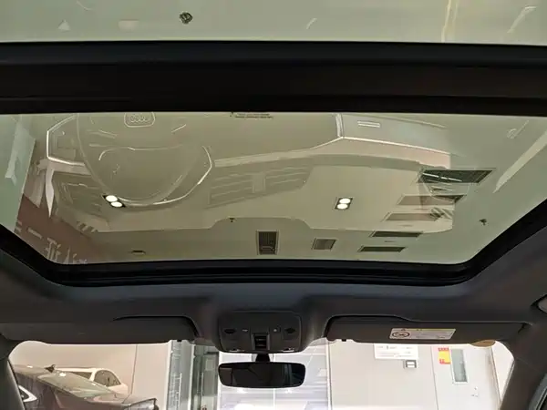 Audi Q3 2024, фото 17