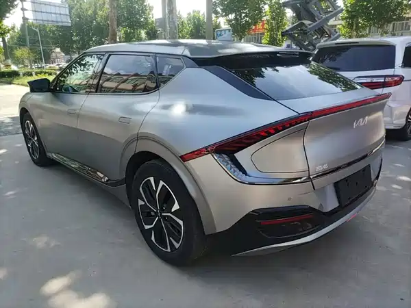 Kia EV6 2023, фото 4