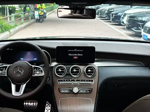 Mercedes-Benz GLC 2022, фото 9