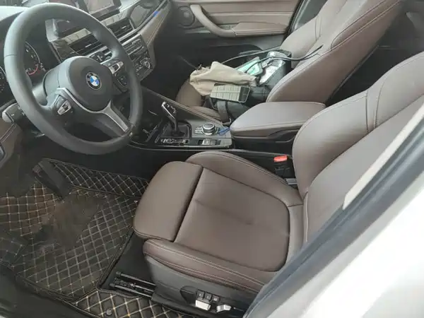 BMW X1 2022, фото 14