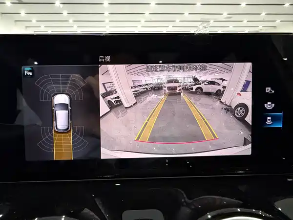 Mercedes-Benz GLA 2022, фото 15