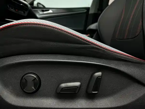 Volkswagen Lamando 2023, фото 14