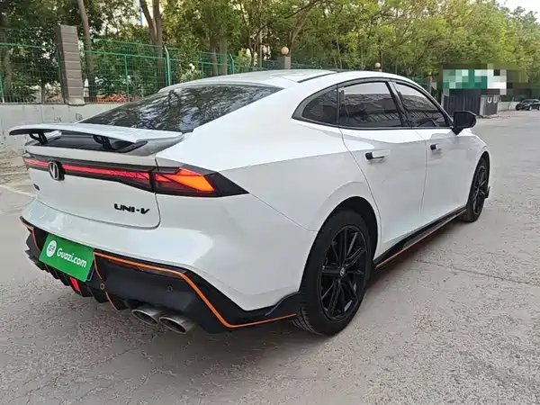 Changan UNI-V 2023, фото 4