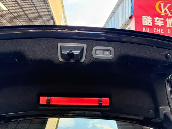 Volvo S90 2022, фото 31