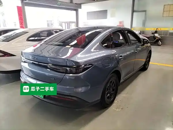 BYD Seal 05 DM-i 2025, фото 5