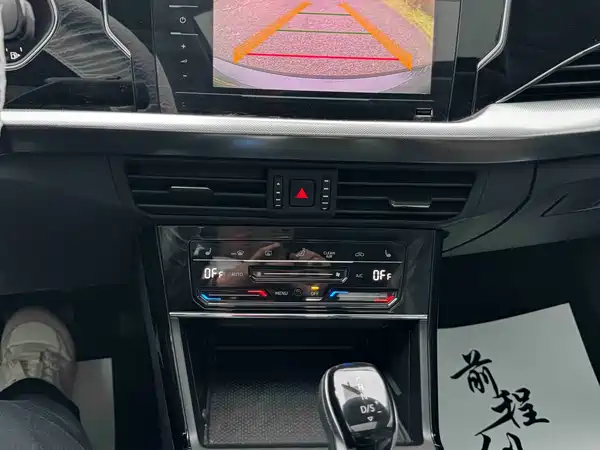 Volkswagen Passat 2024, фото 15