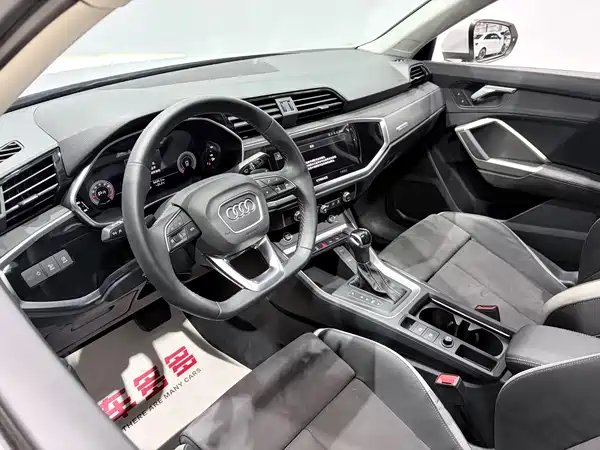 Audi Q3 2022, фото 14