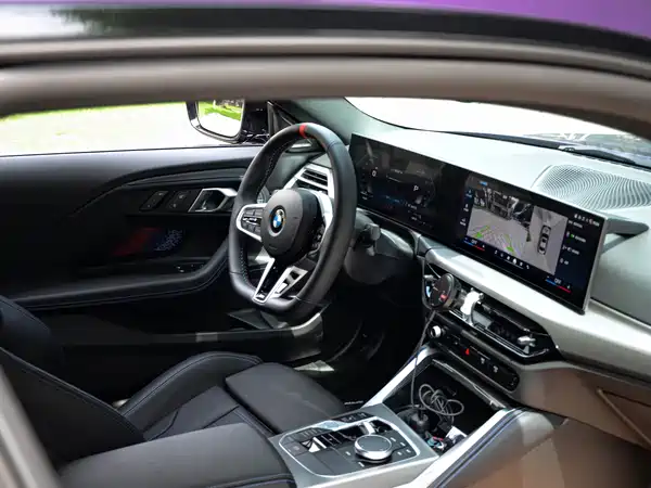 BMW M240i 2026, фото 19