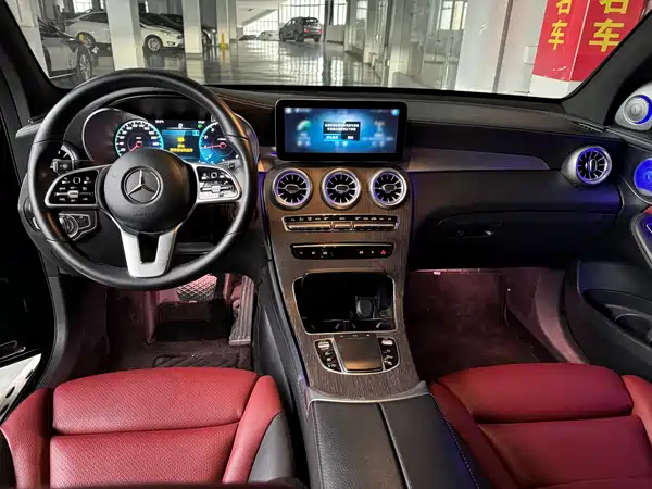 Mercedes-Benz GLC Coupe 2022, фото 8