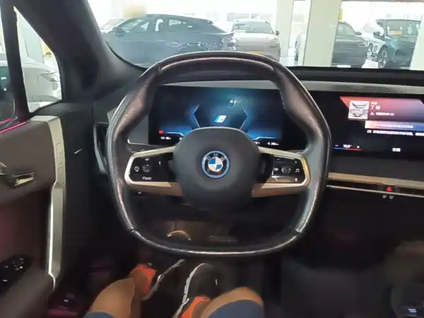 BMW iX 2022, фото 11