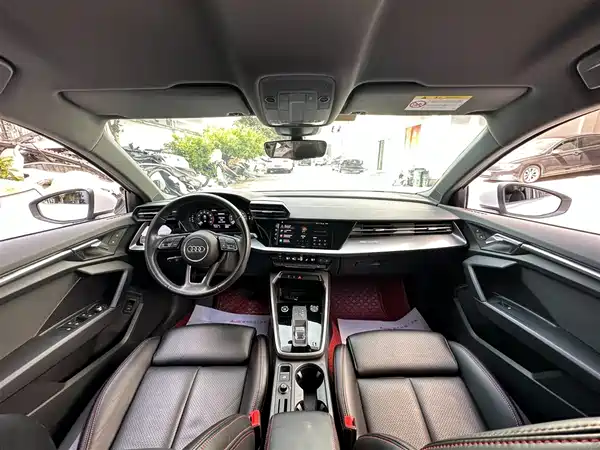 Audi A3 2022, фото 7