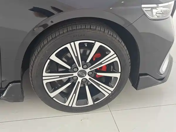 Geely Preface 2026, фото 17