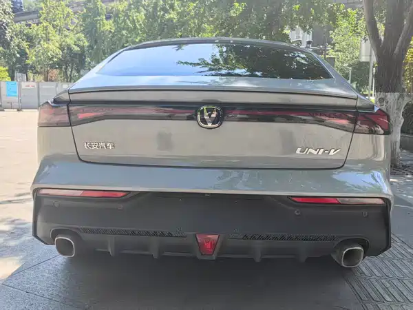 Changan UNI-V 2022, фото 6