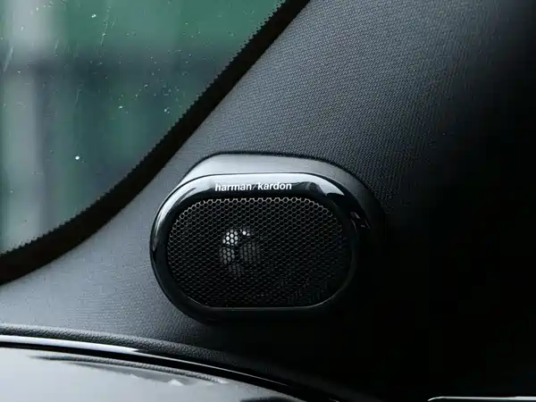 MINI CLUBMAN 2023, фото 18