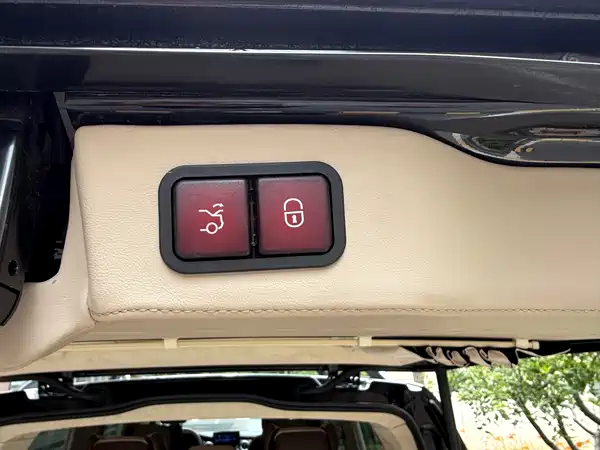 Mercedes-Benz Vito 2023, фото 25