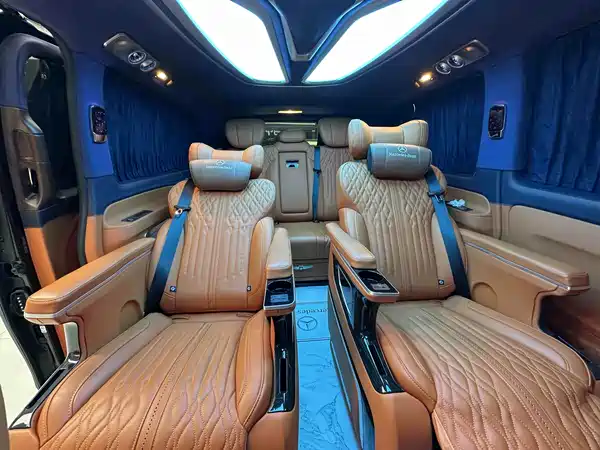 Mercedes-Benz Vito 2024, фото 14
