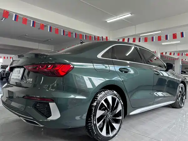 Audi A3 2023, фото 4