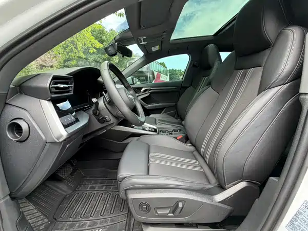 Audi A3 2022, фото 17