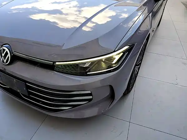 Volkswagen Passat 2025, фото 23