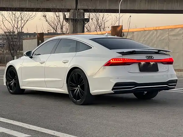 Audi A7 2023, фото 6