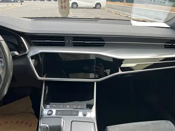 Audi A6L 2022, фото 19