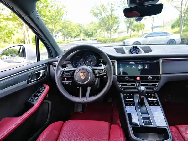 Porsche Macan 2024, фото 12