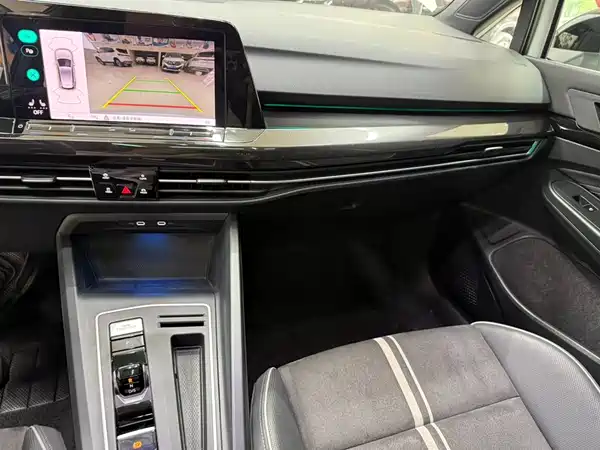 Volkswagen Golf 2023, фото 12