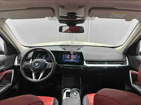 BMW X1 2023, фото 12
