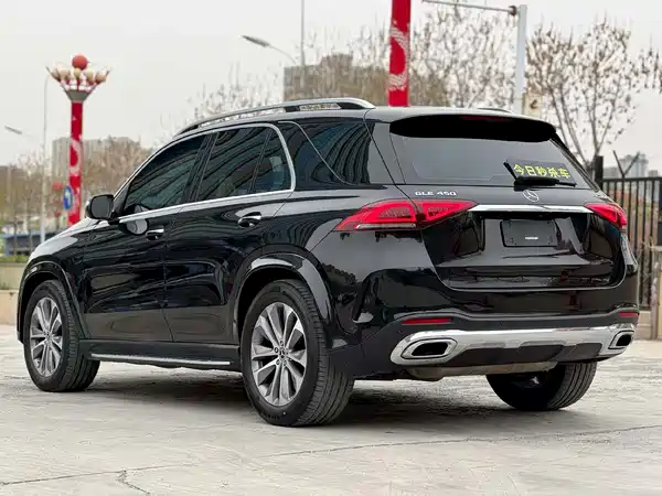 Mercedes-Benz GLE 2023, фото 7