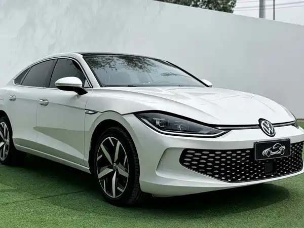 Volkswagen Lamando 2023, фото 3