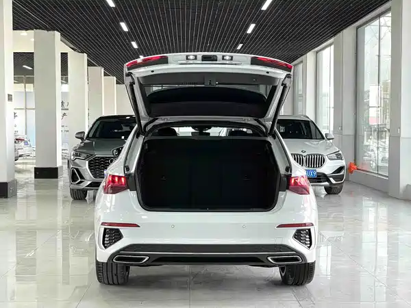 Audi A3 2023, фото 16