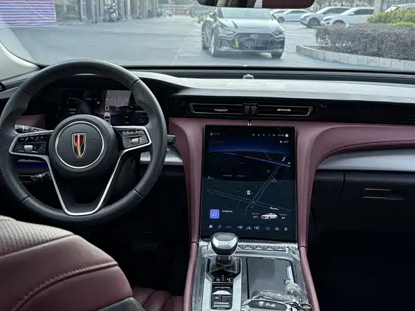 Hongqi H5 2023, фото 9