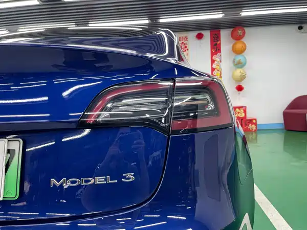 Tesla Model 3 2021, фото 32