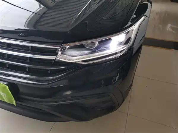 Volkswagen Tiguan L 2025, фото 17