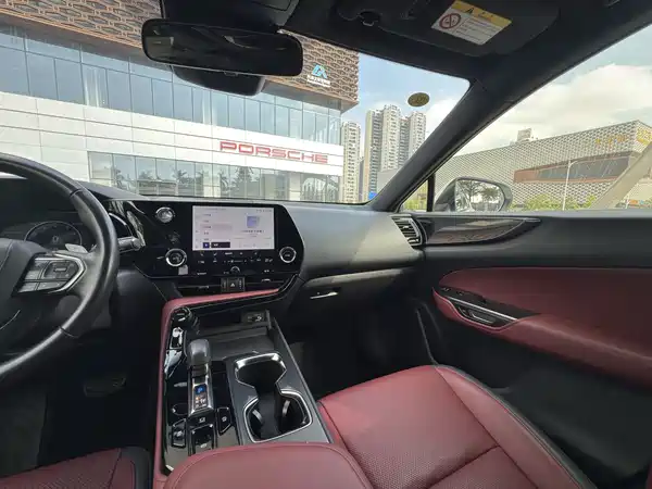 Lexus NX 2022, фото 19