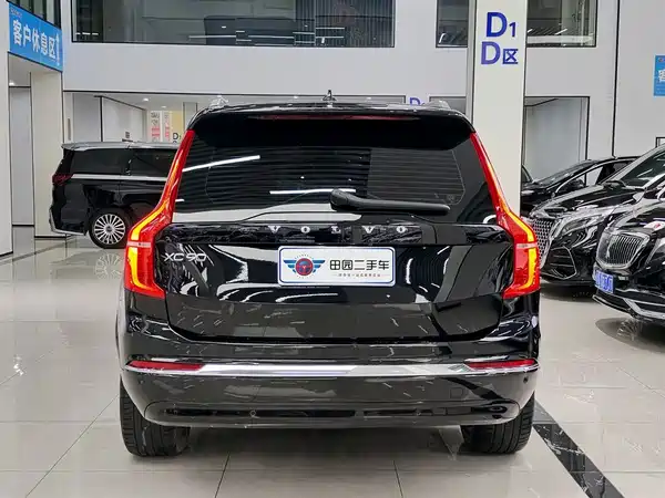 Volvo XC90 2023, фото 5