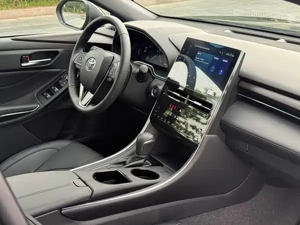 Toyota Avalon 2023, фото 17