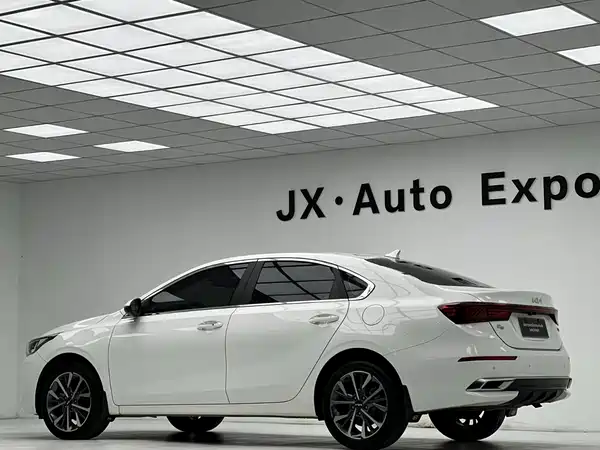 Kia K3 2021, фото 24