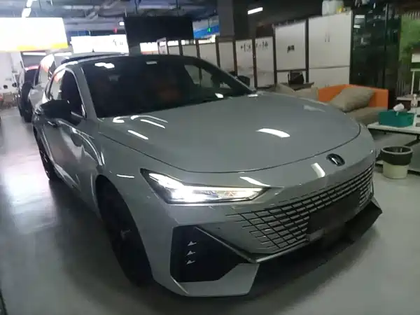 Changan UNI-V 2022, фото 3