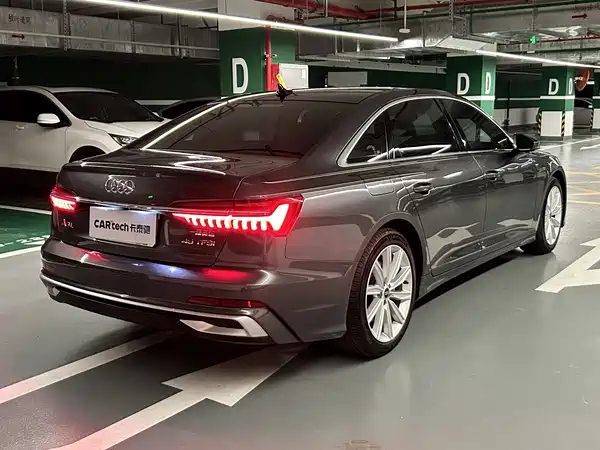 Audi A6L 2023, фото 6