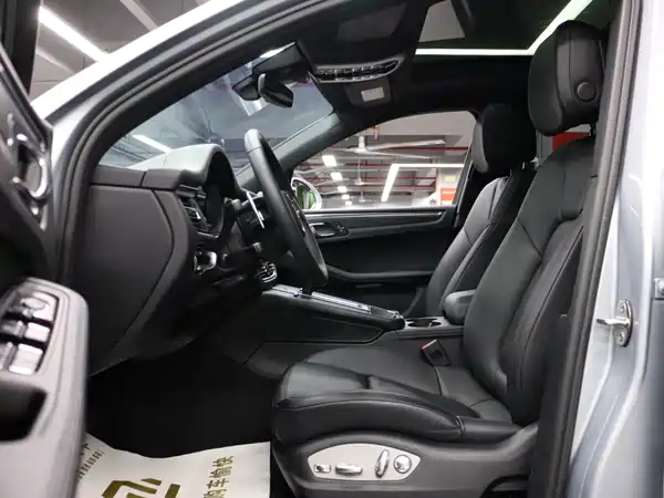Porsche Macan 2022, фото 8