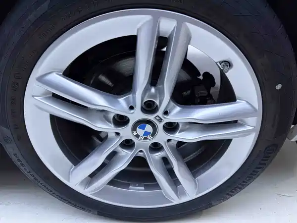 BMW 1 Series 2023, фото 21