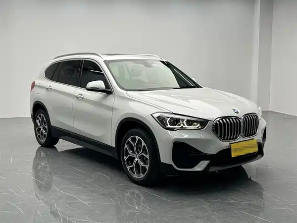 BMW X1 2021, фото 8