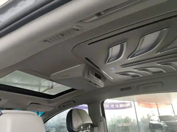 Buick GL8 2022, фото 17